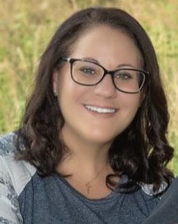 Hollie Frye headshot